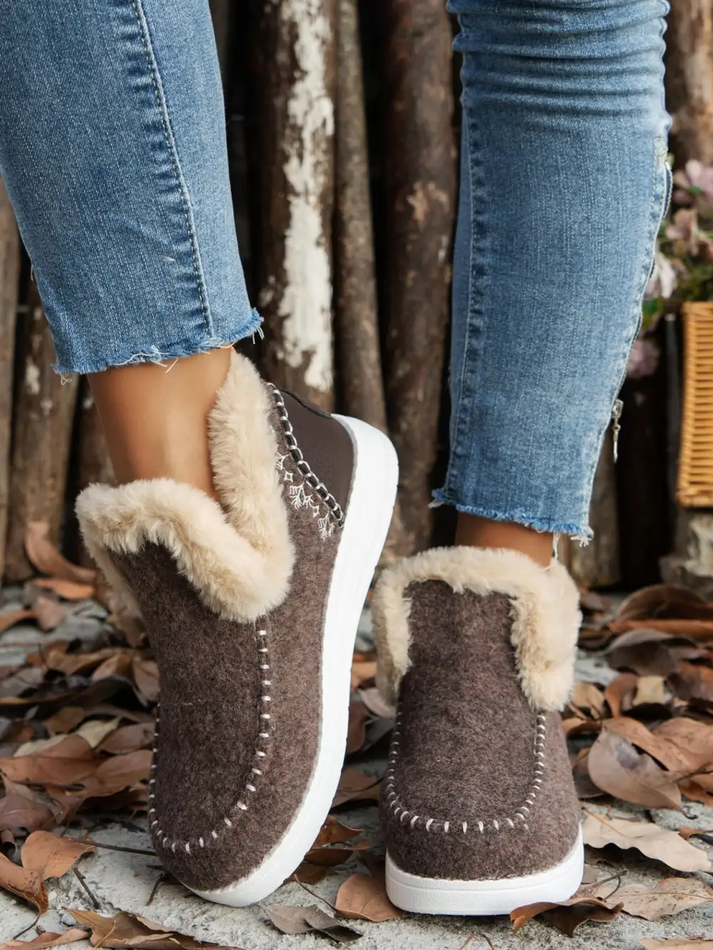 Furry Suede Round Toe Flat Boot