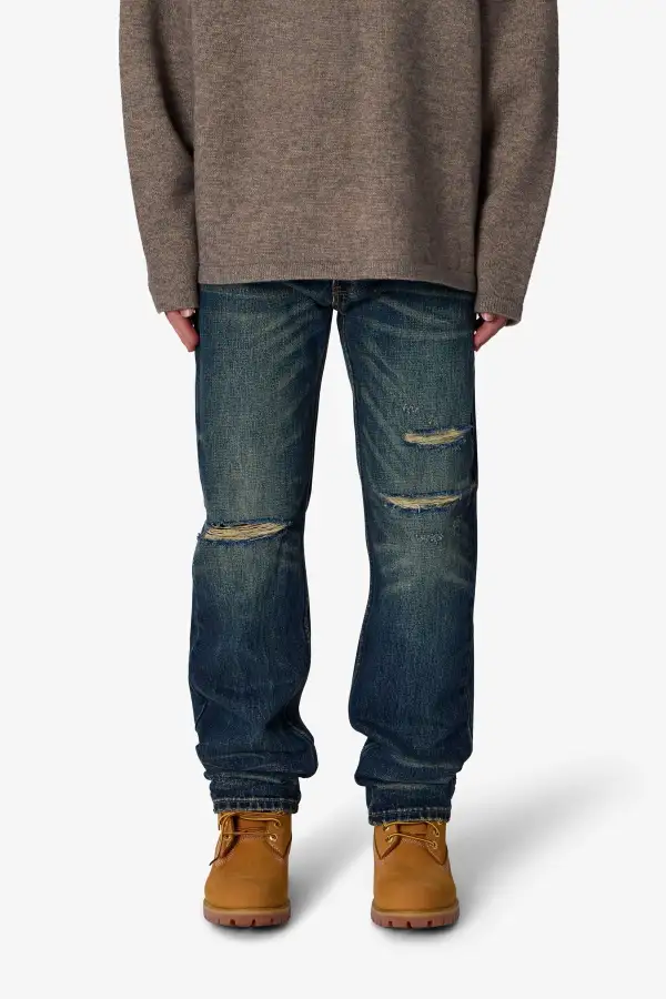 Distressed Baggy Jeans