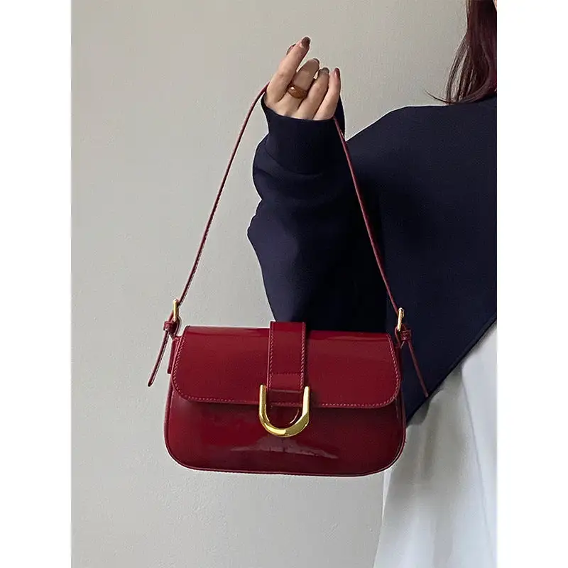 Structured Slim Baguette Bag