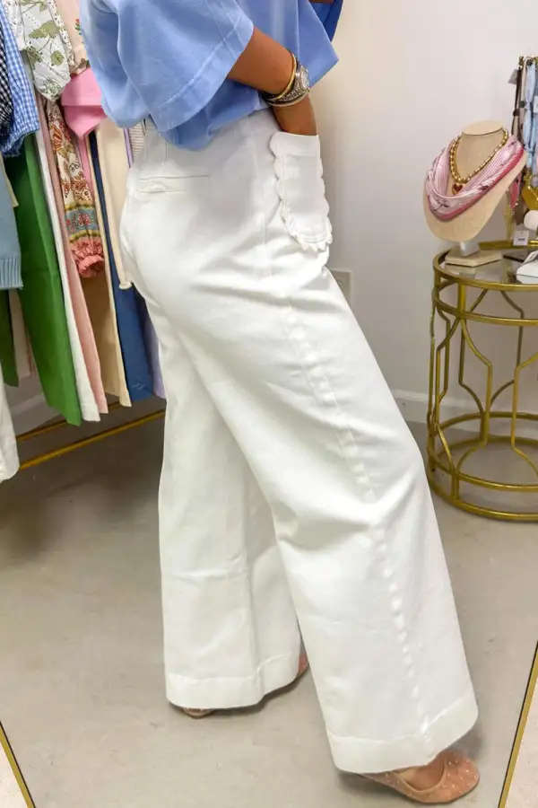 Weekend Scalloped Patch Pocket Jeans