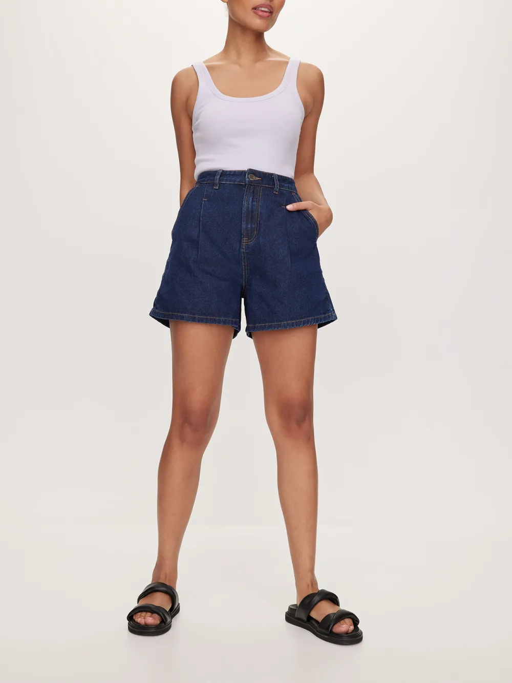 Daily Pleat Front Short