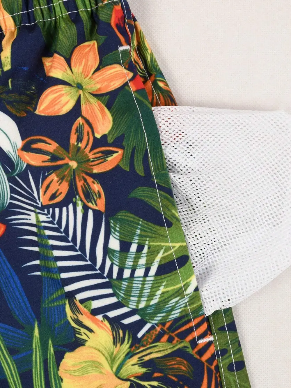 Men's Drawstring Tropical Print Beach Shorts
