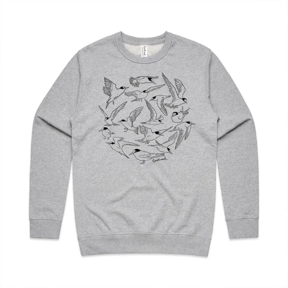 A versatile sports shirt with a simple fairy swan pattern