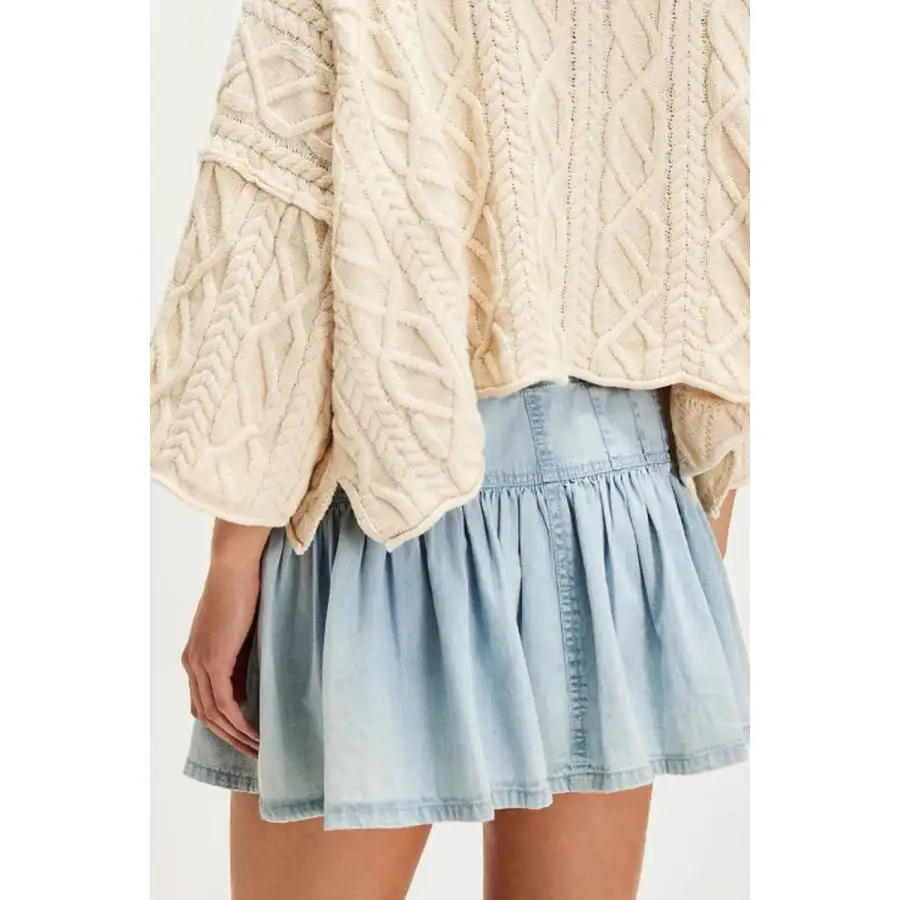Buttoned Ruffled Mini Denim Skirt