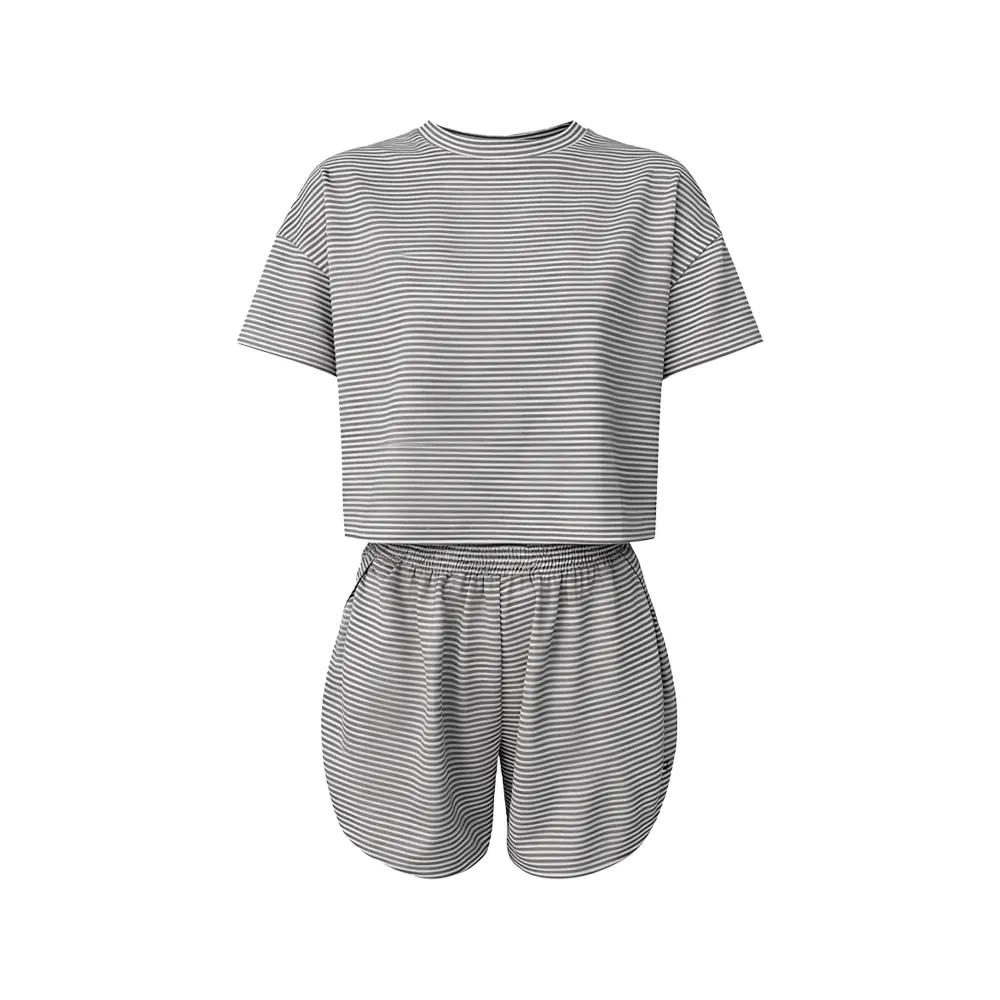 Women's Casual Round Neck T-shirt & Elastic Waist Shorts