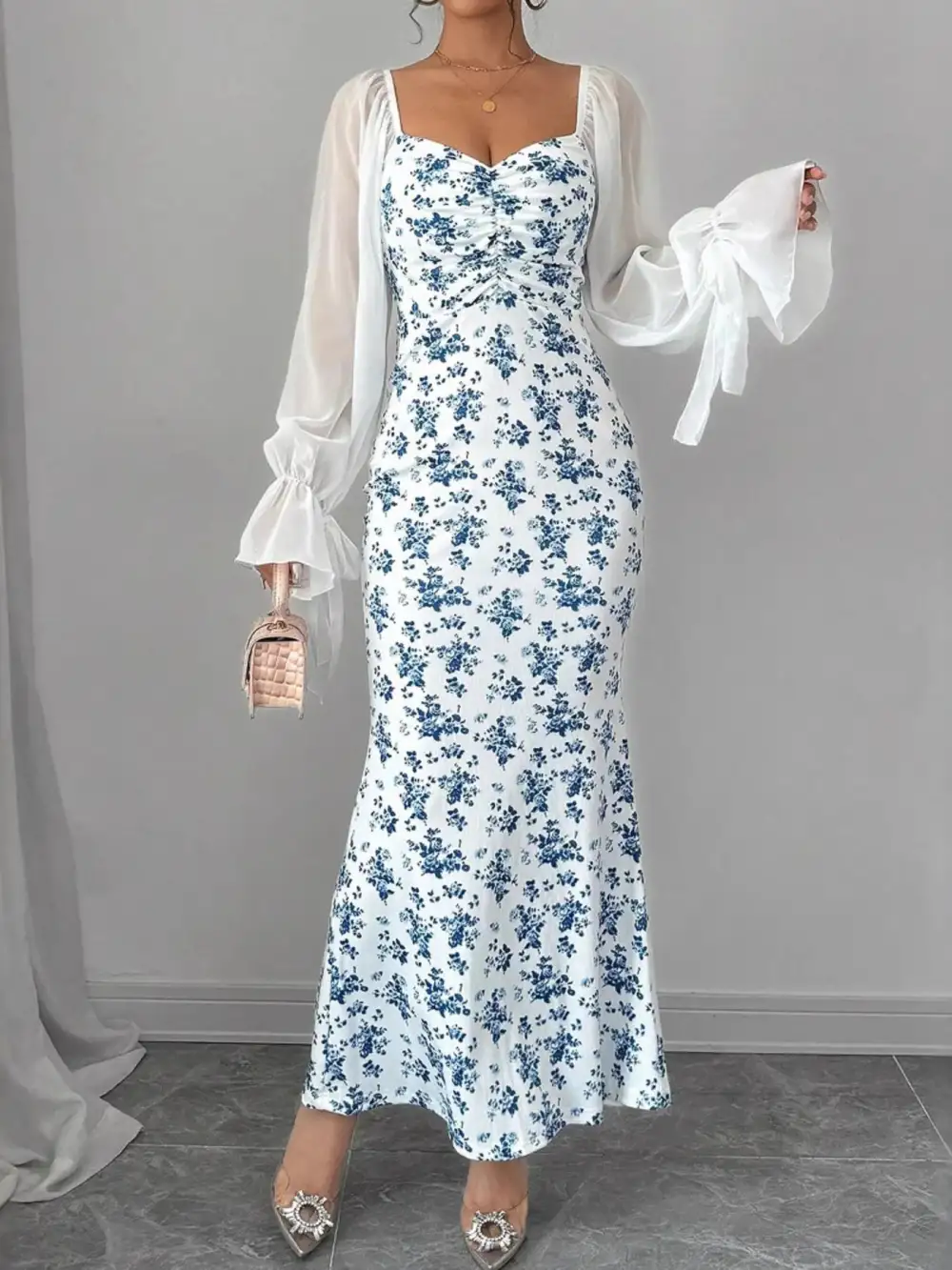 Easy Drape Clean Line Lightweight Feel Maxi Dress