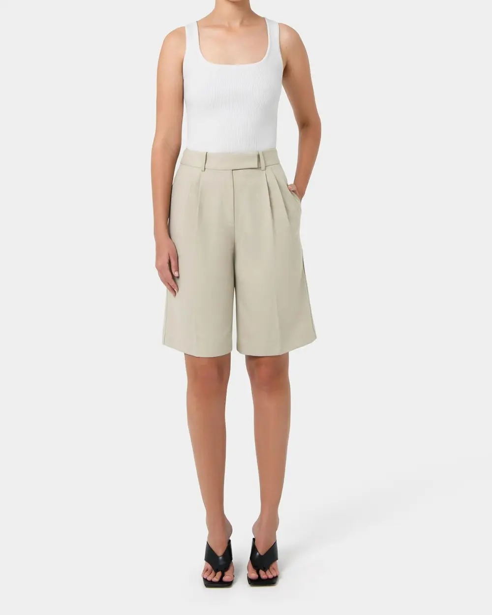 Tailored Mid-rise Bermuda Short -Sand