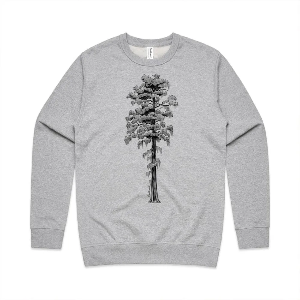 A versatile casual sports shirt with simple tree patterns