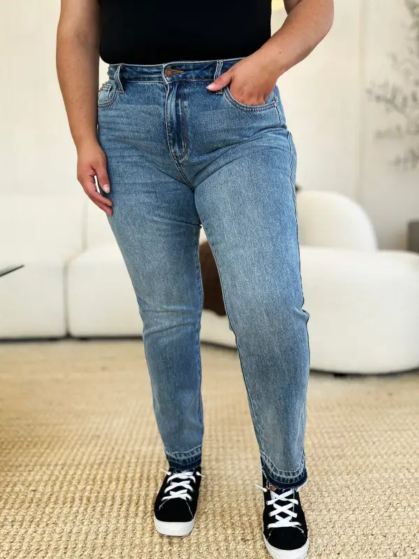 Classic Mid Rise Denim Jeans