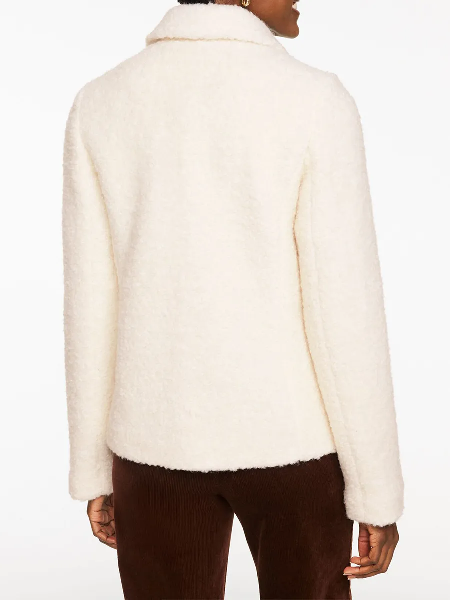 Lady's Comfortable And Soft Wool Coat With Horn Buttons