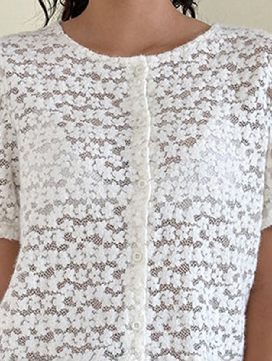 Top in Dahlia Lace Ivory