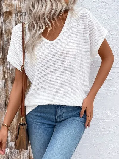 Refined Round-Neck Short-Sleeve Lace-Detail T-Shirt