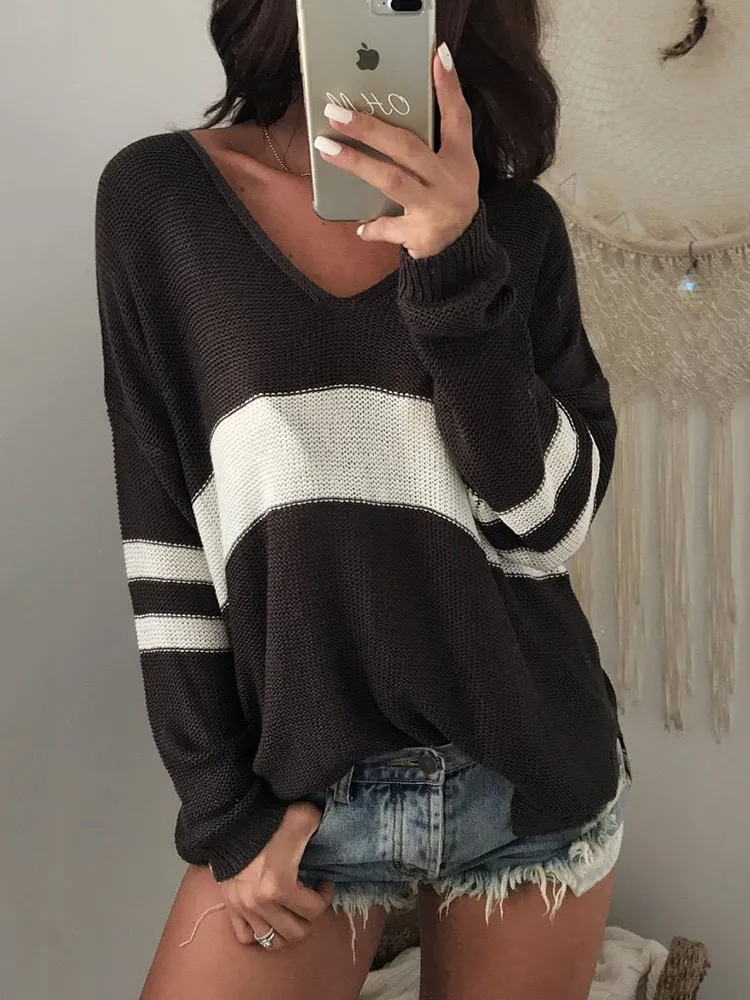 V-neck Knitted Sweater