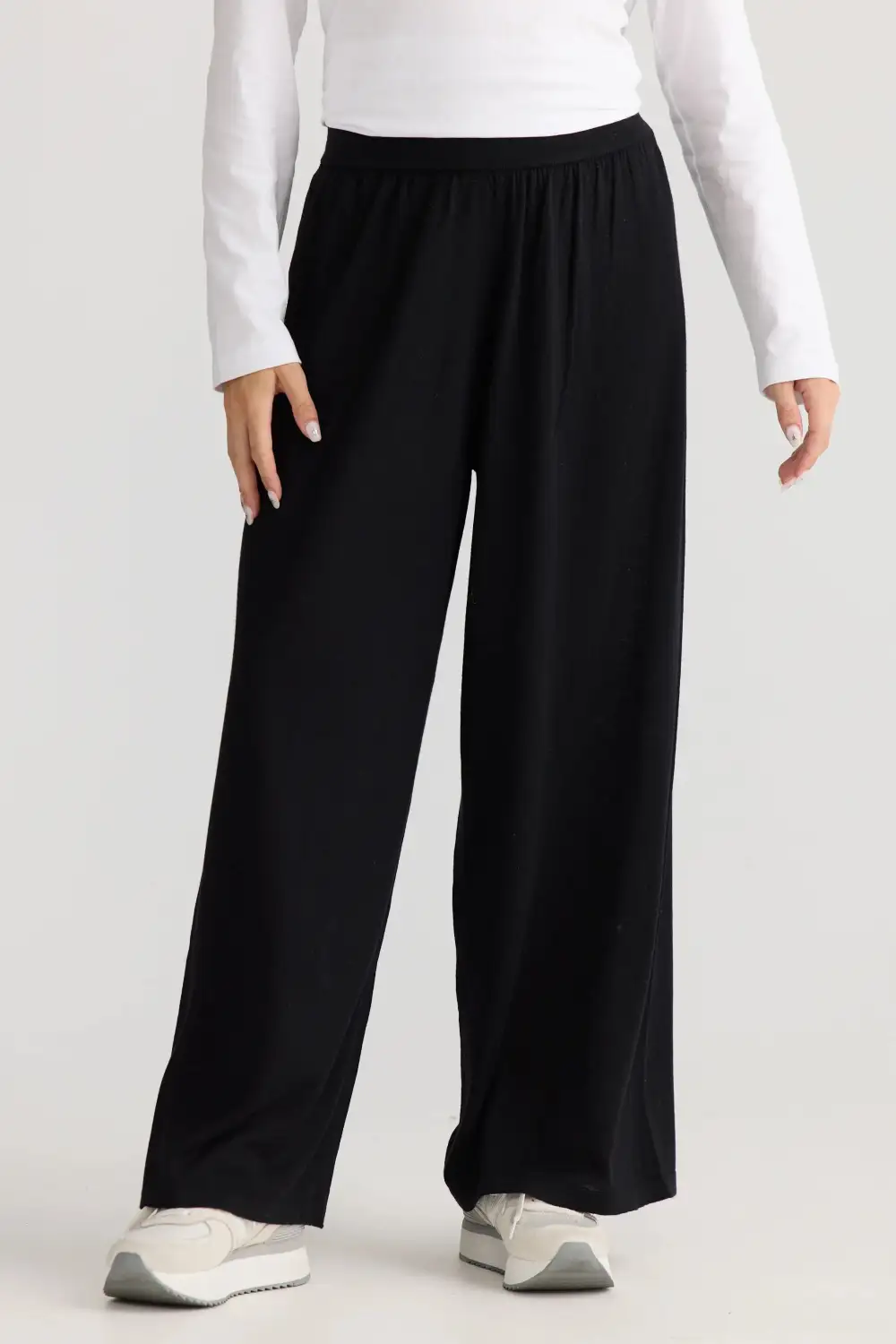 Women's Fluid Movement Wide Leg Pants