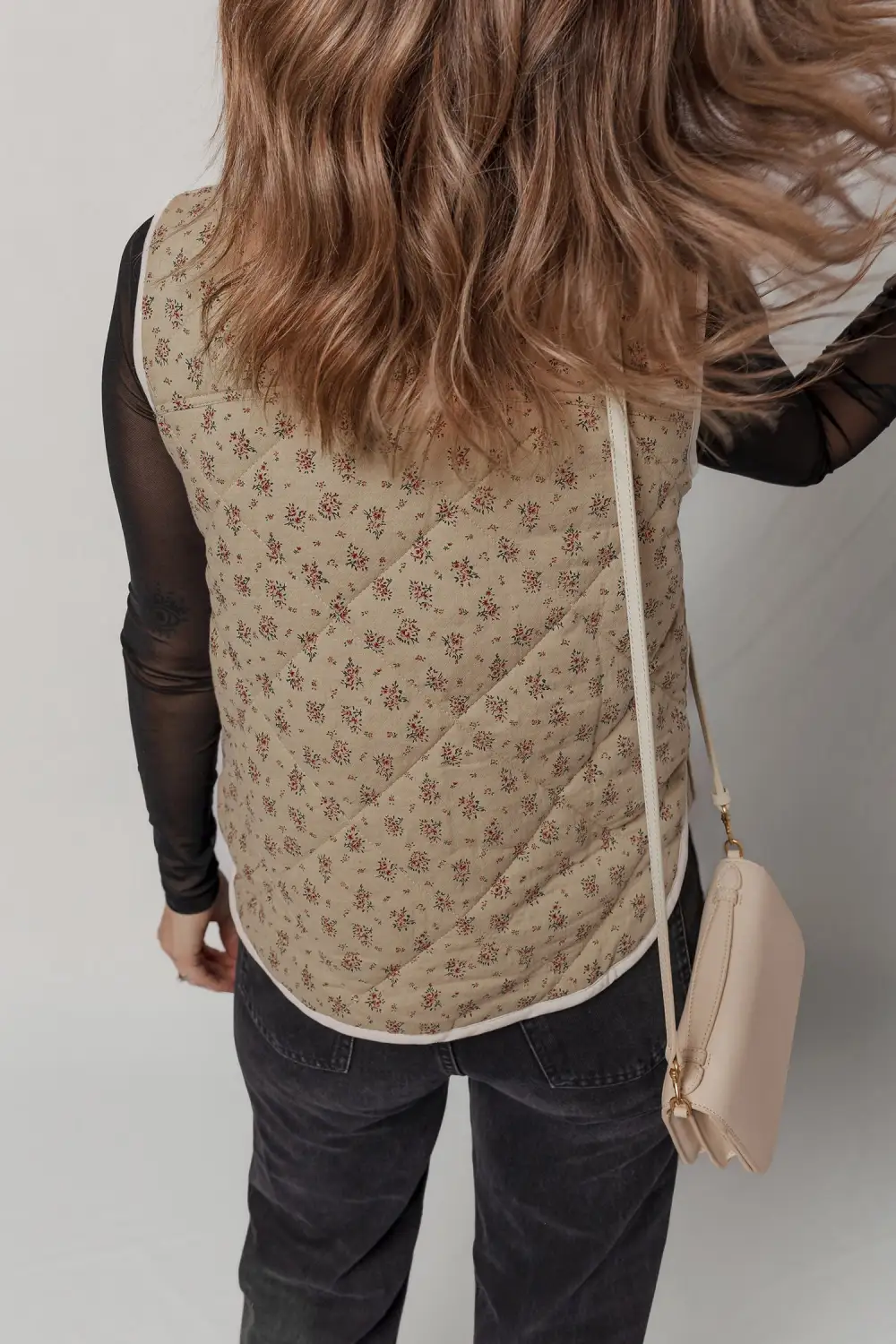 Floral Print Concealed Button Quilted Vest