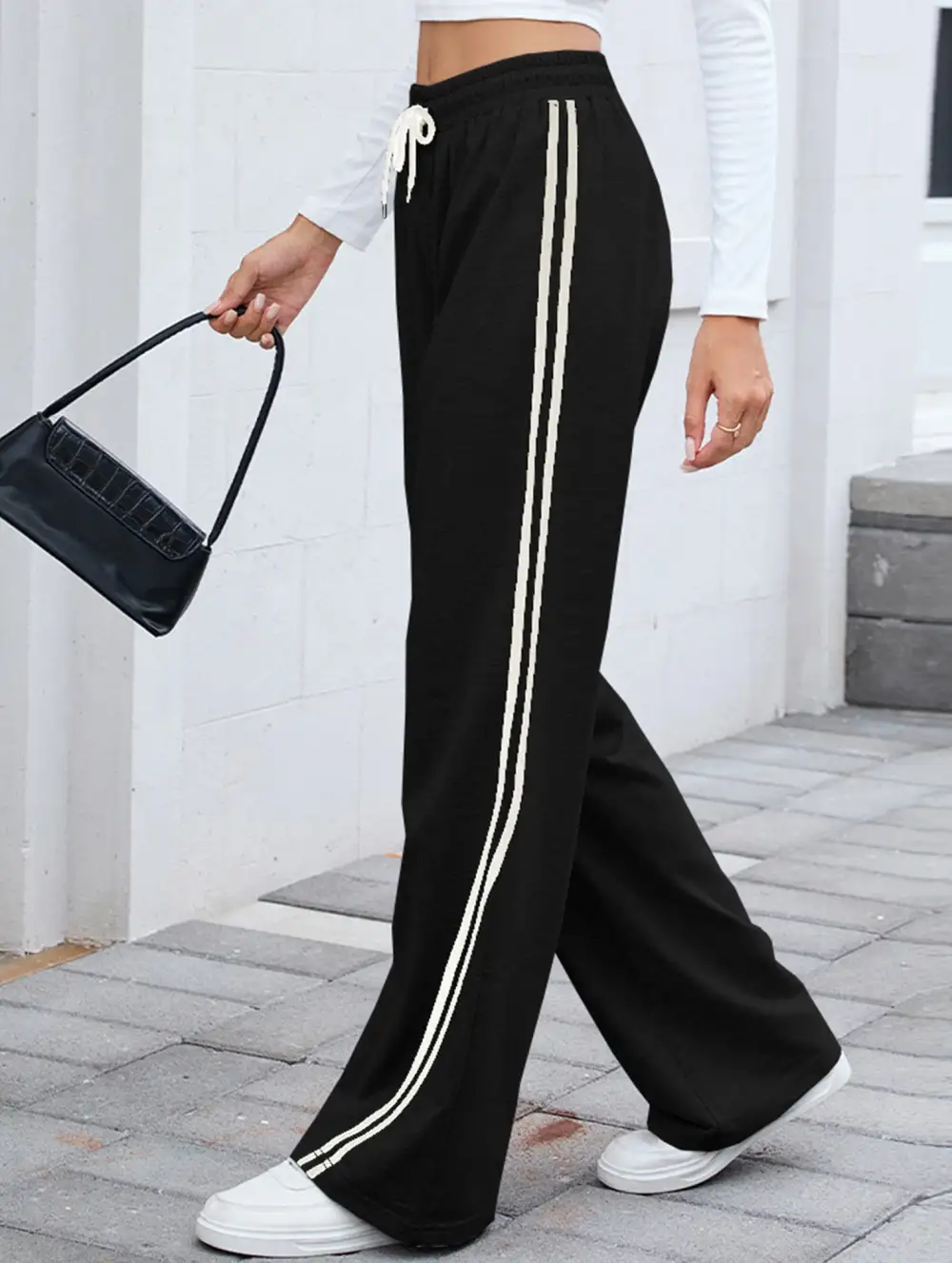 Tie Waist Wide-Leg Sweatpants