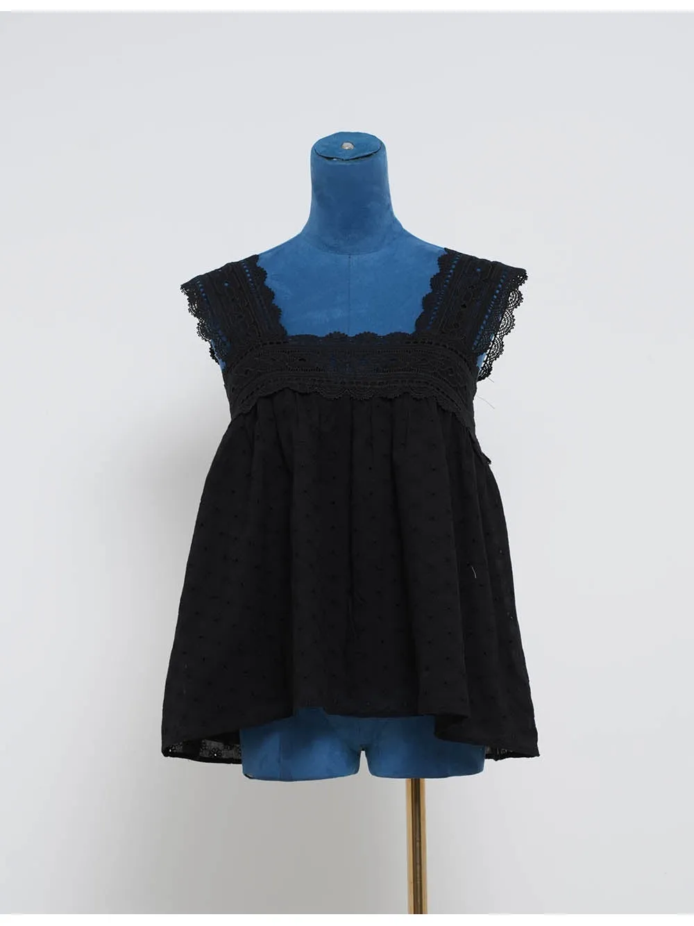 Chic Lace Embroidery Trim Sleeveless Babydoll Top