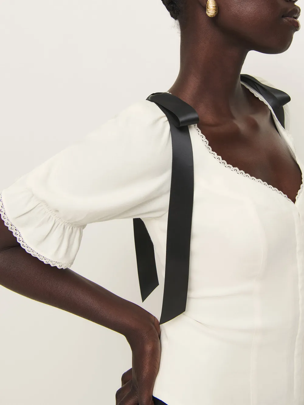 V Neck Puff Sleeve Blouse