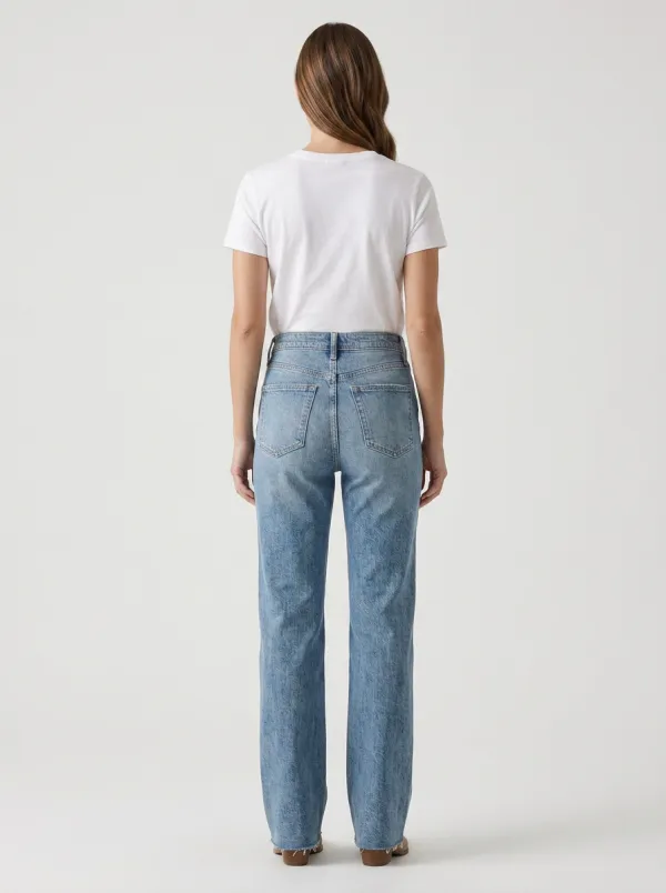 Everyday-Look High-Rise Raw-Hem Washed Denim Jeans