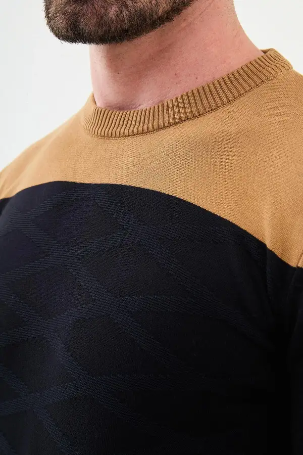 Modern Crew Neck Knit Sweater