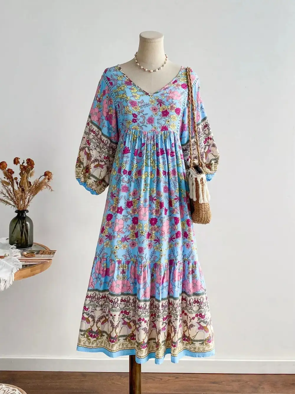 Plus Size Floral Print V Neck Dress
