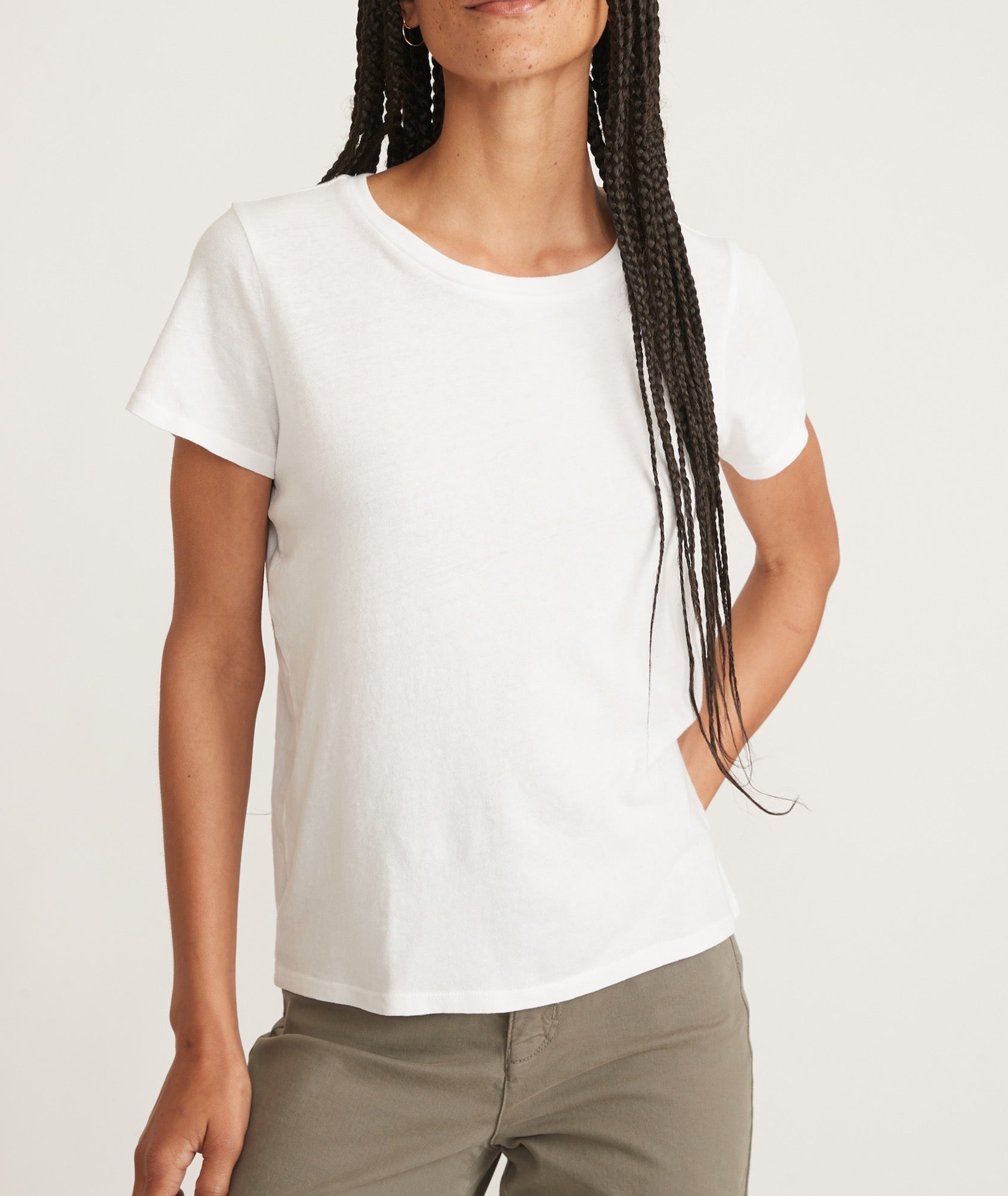 Plain White Crew Neck Basic Tee