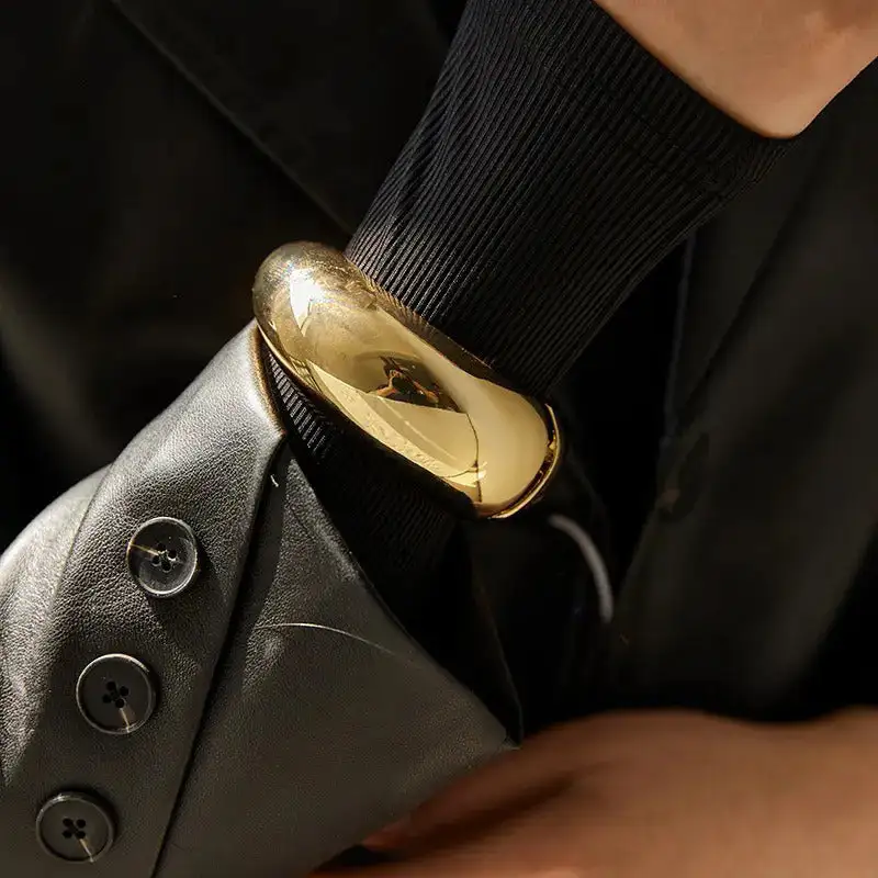 Decorative Hinged Cuff Bangle