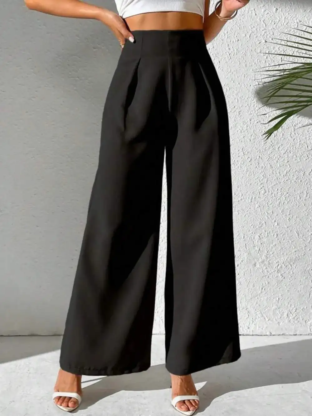 Wide Leg High Waist Detail Pants