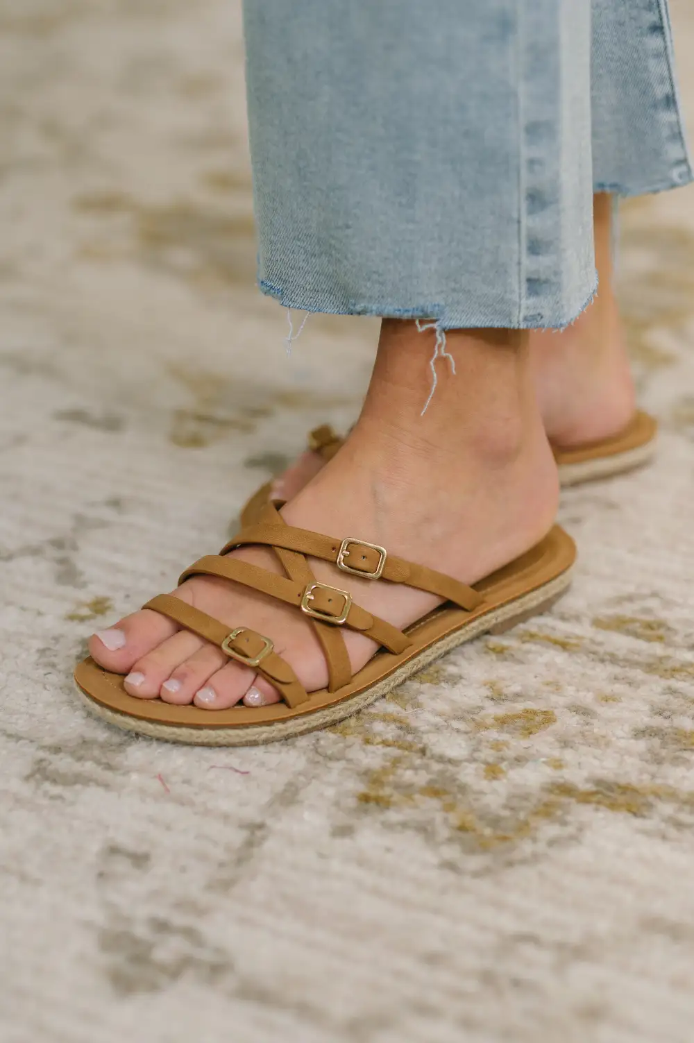 Strappy Sandals in Light
