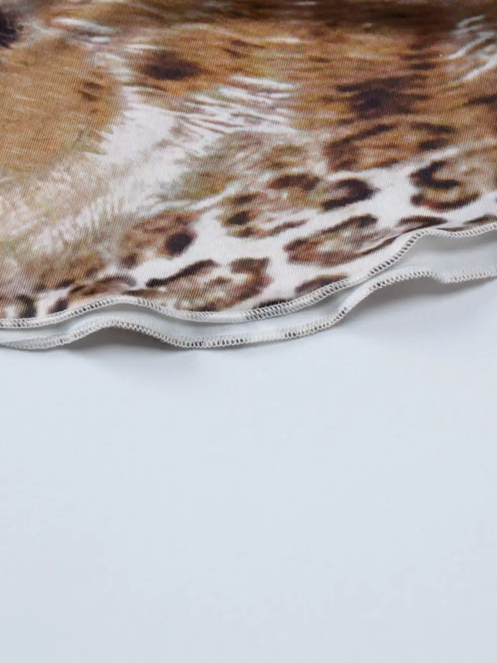 Minimal Lace Printed Detail Coordinated Set