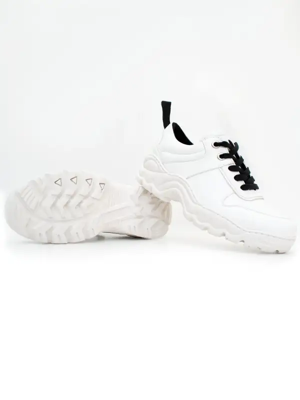 Men's Polished Riding Casual Sneakers