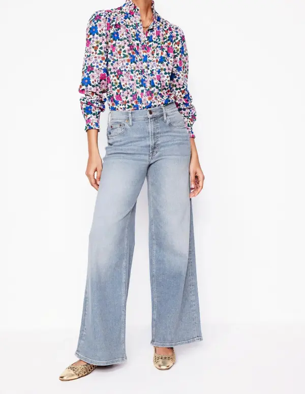Casual High Rise Wide Leg Jeans