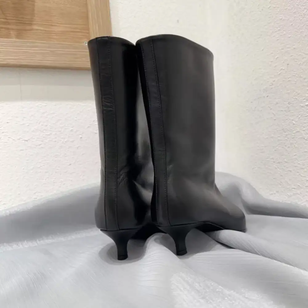 Textured Point Toe Kitten Heels Boots
