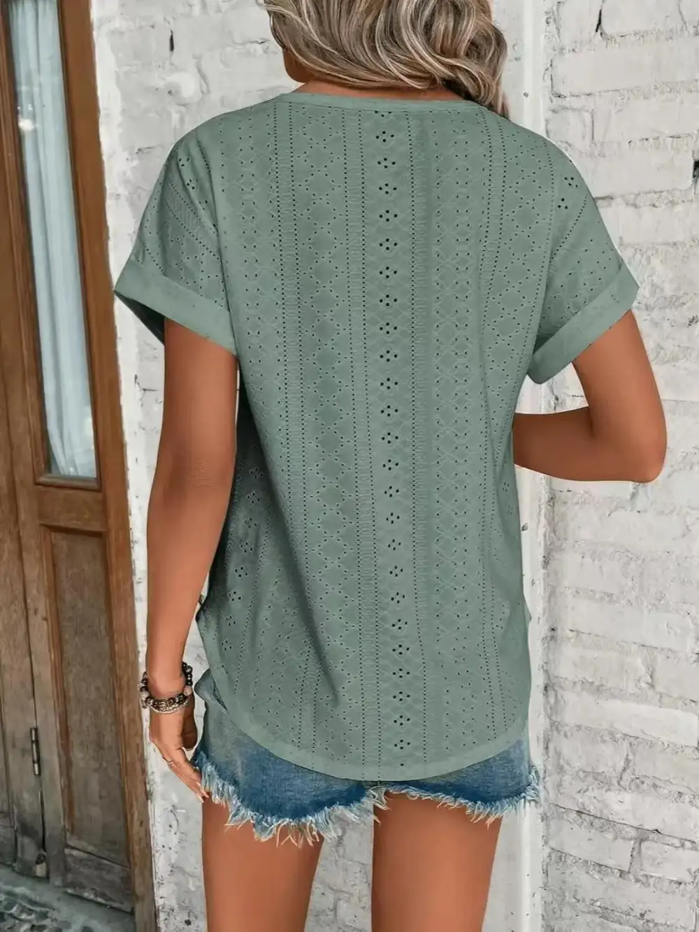 Soft Round-Neck Short-Sleeve T-Shirt