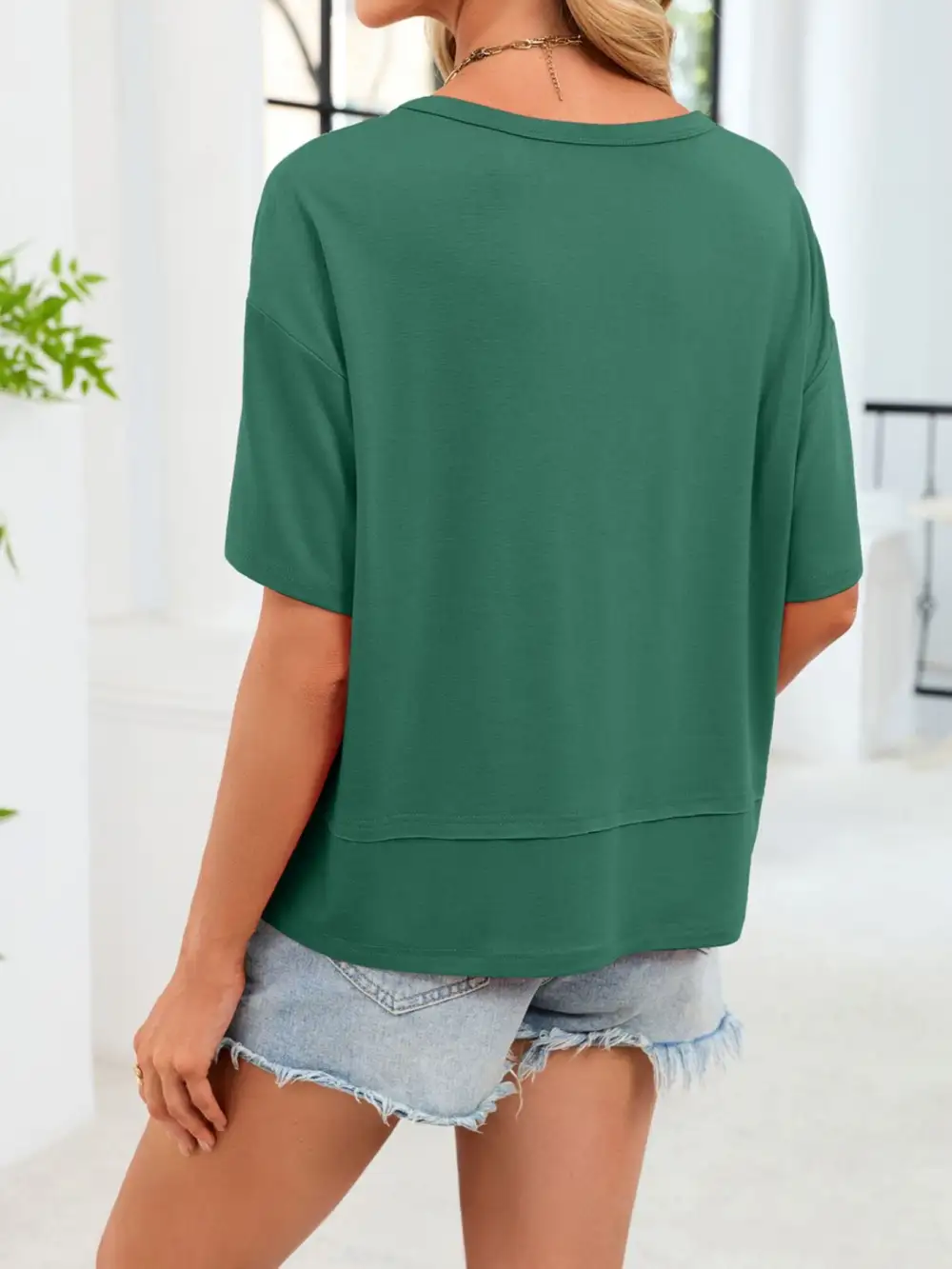 Easygoing V-neck Relaxed Fit T-shirt