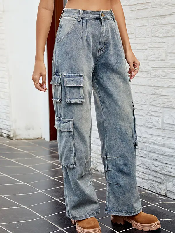 Relaxed Fit Seamed Pleated Pocket Jeans