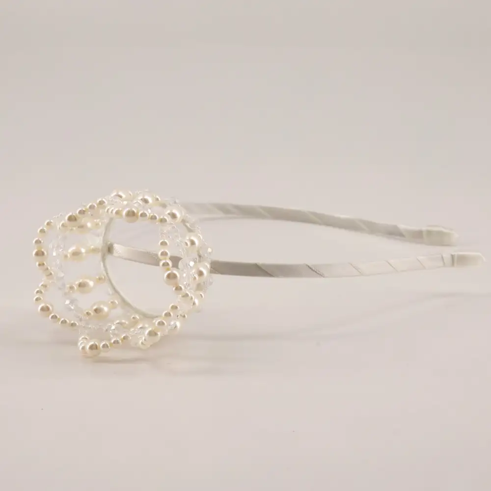Refined The Princess Pavo Pearl Crown Headband