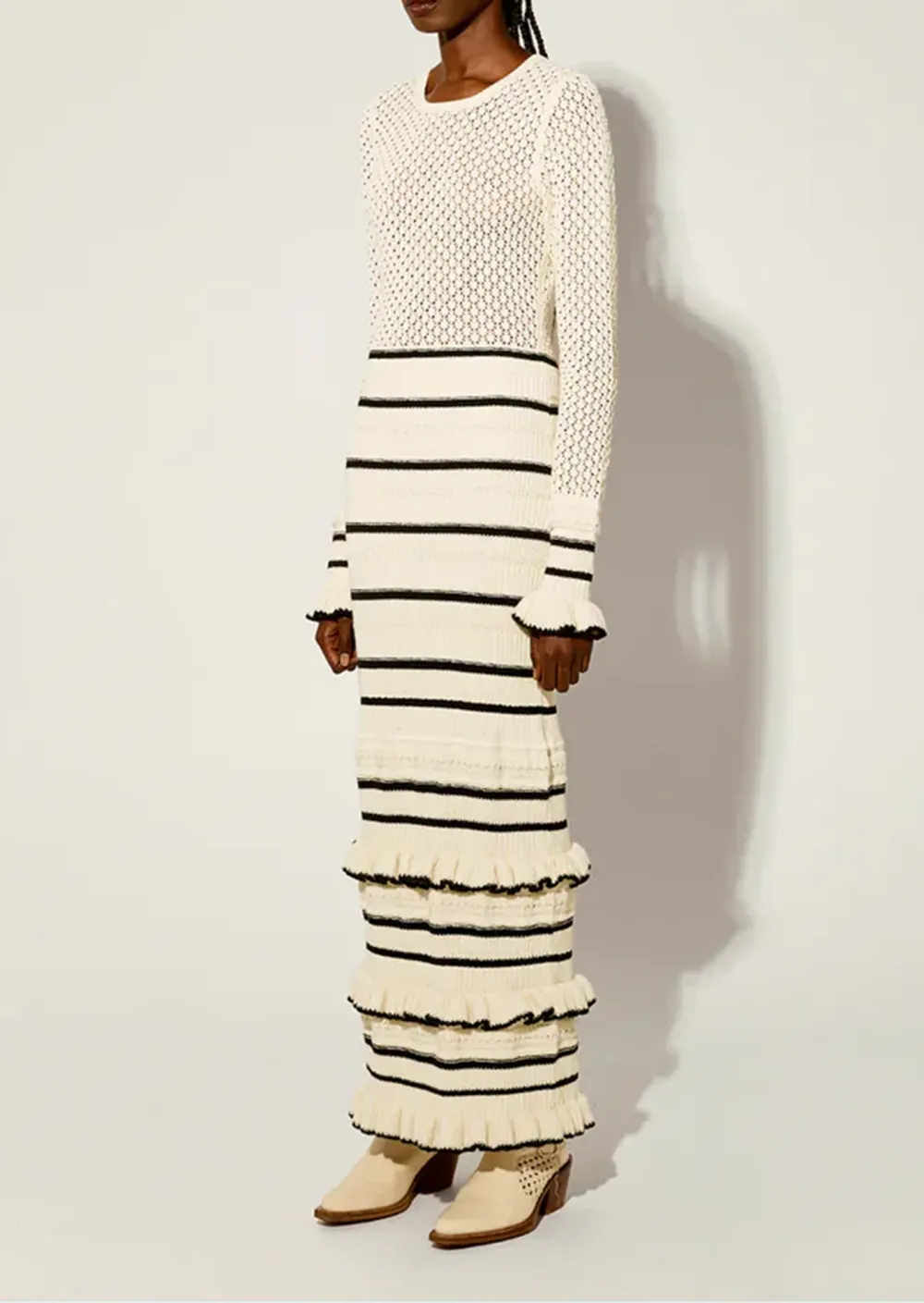 STRIPED ROUND NECK KNIT DRESS