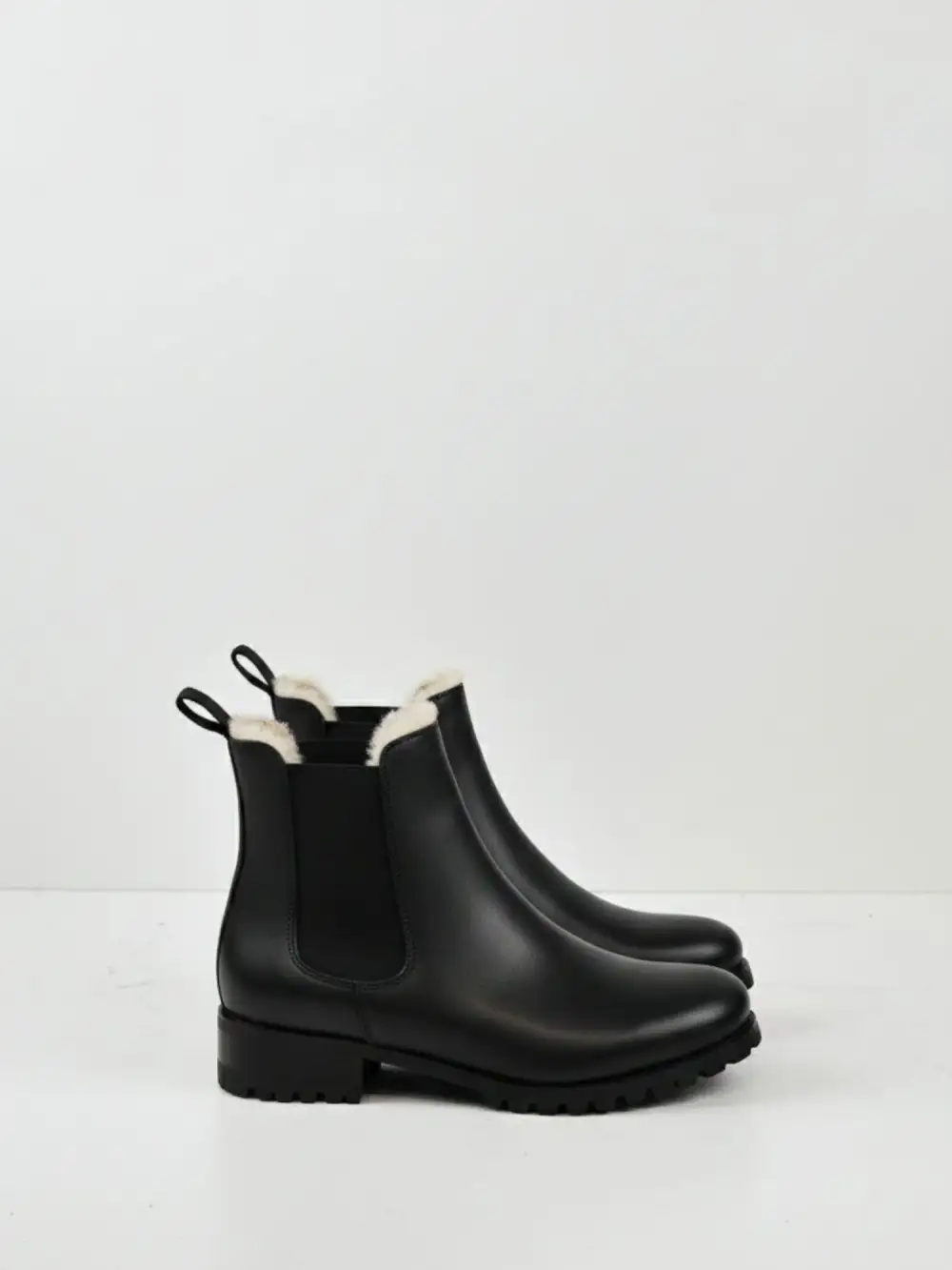 Women's Clean Profile Insulated Vegan Leather Chelsea Boots