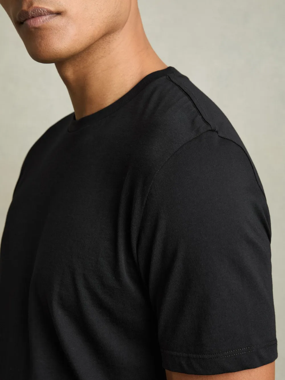 Breathable Soft And Skin-Friendly Men's Short Sleeves
