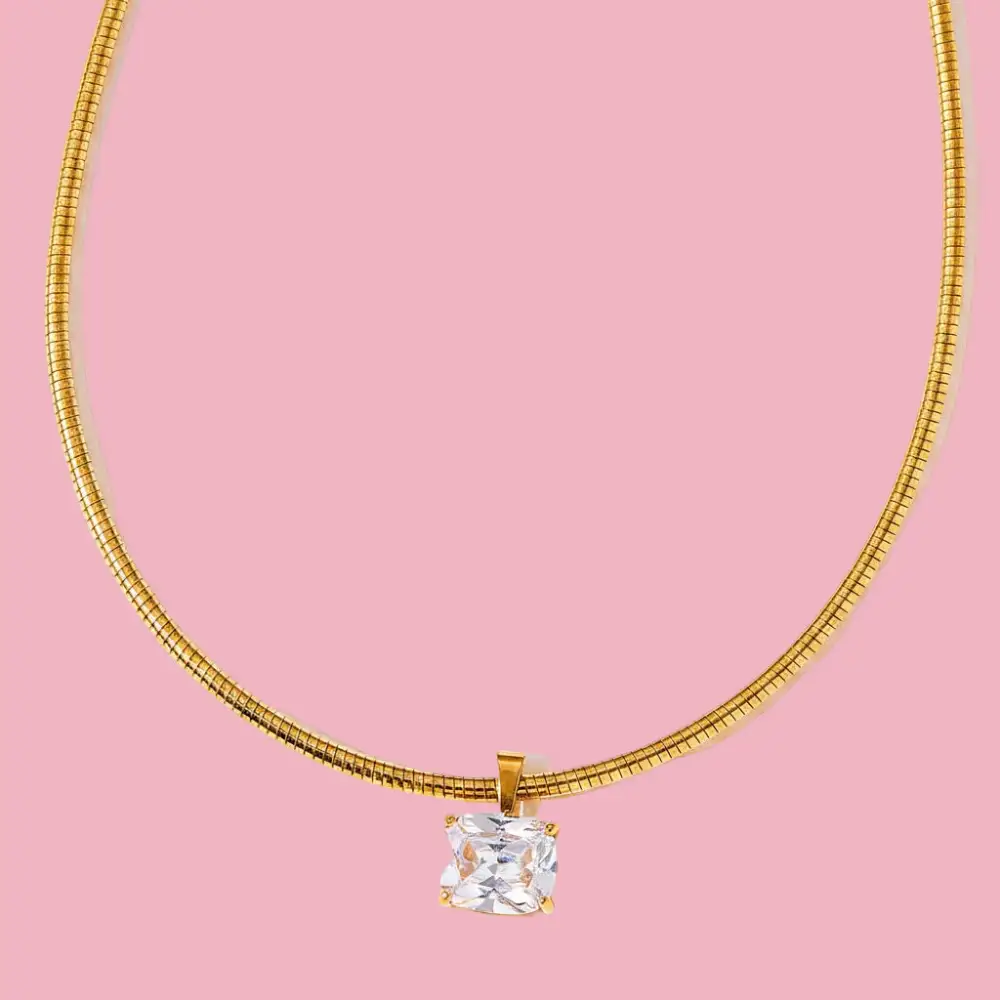Refined Linked Minimal Everyday Necklace