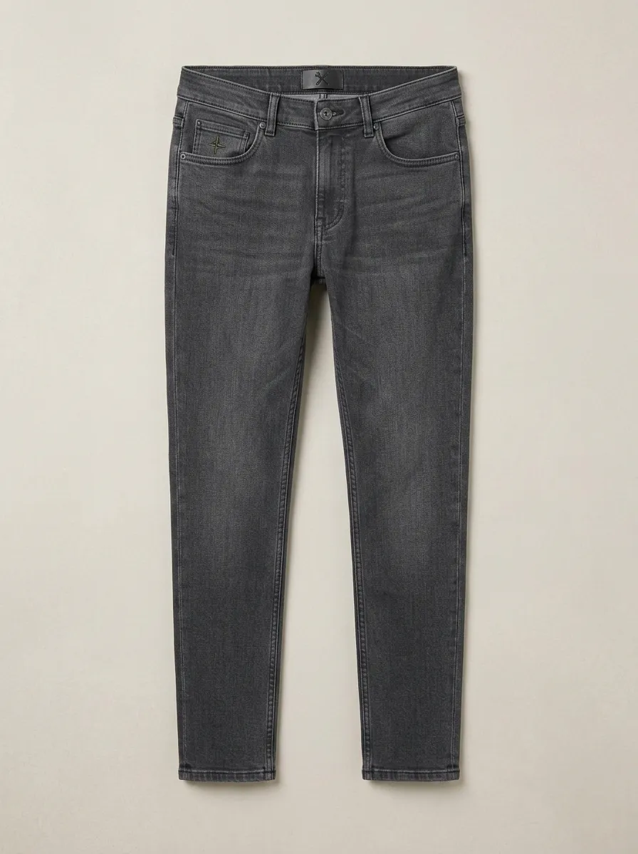 Men's Classic Comfort Cross Logo Embroidered Stretch Denim Jeans