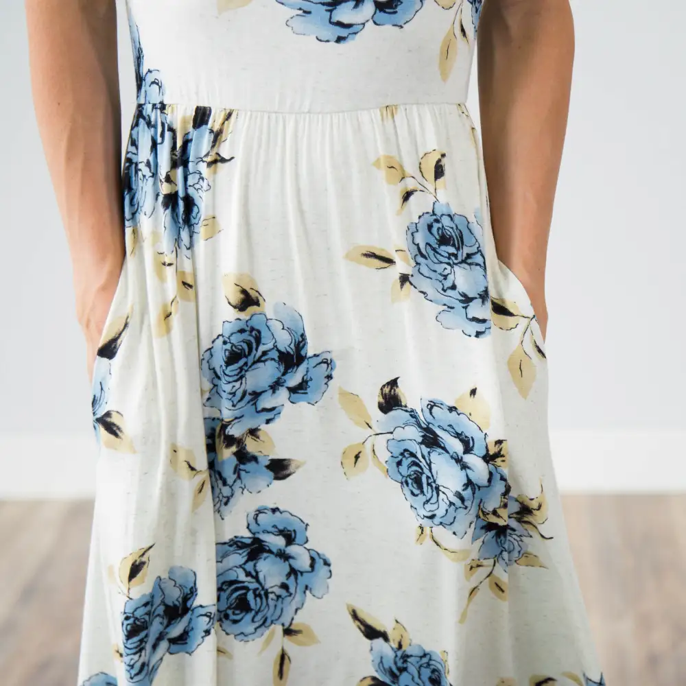 Plus Size Crew Neck Floral Dress