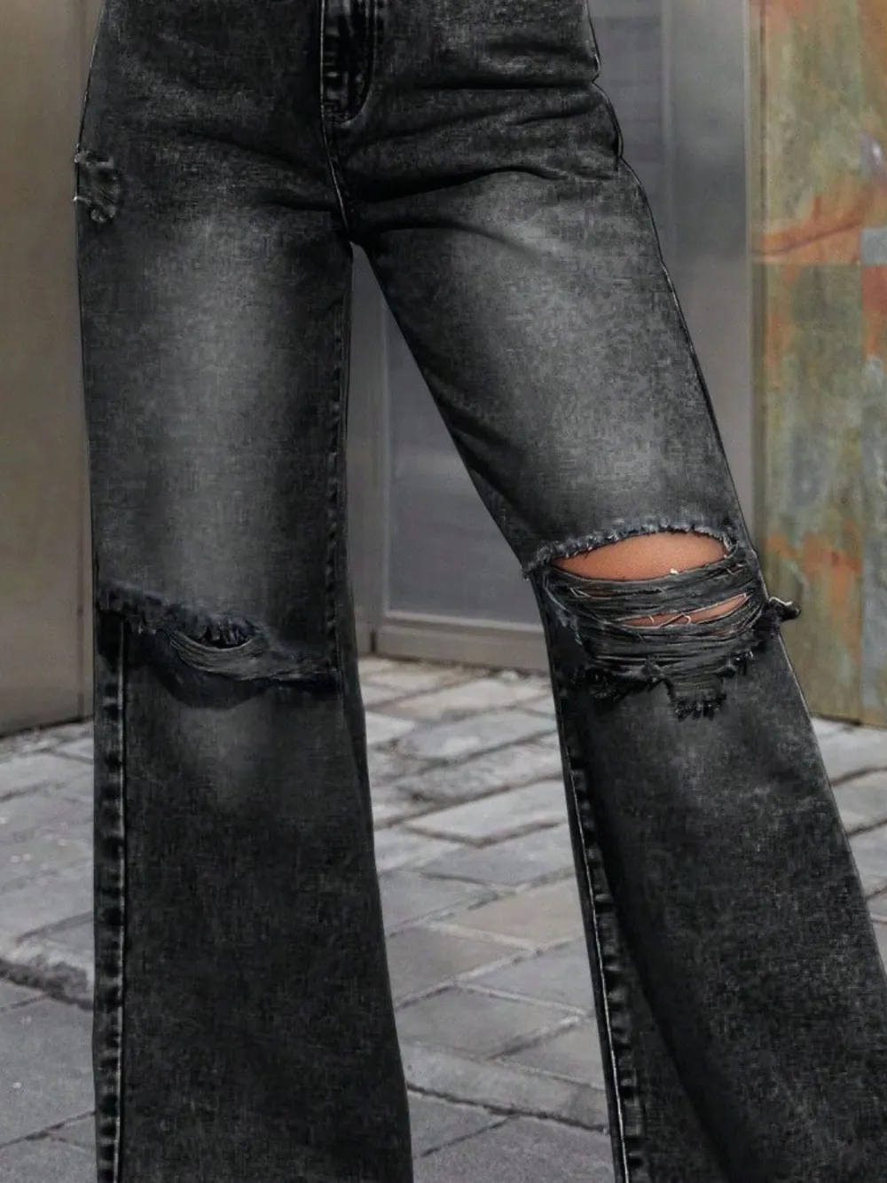 Soft Wide Leg Distressed Pocketed Denim Jeans