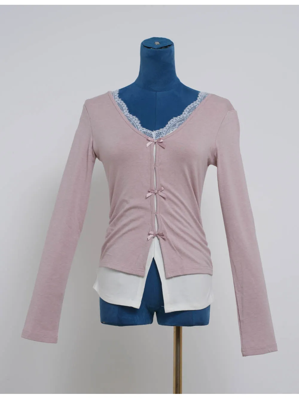 Chic Lace V Neck Bow Front Long Sleeves Top