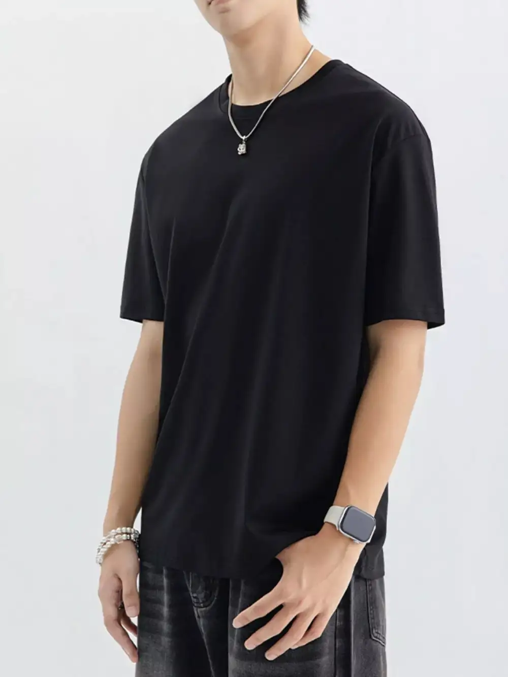 Modern Men's Casual T-shirt