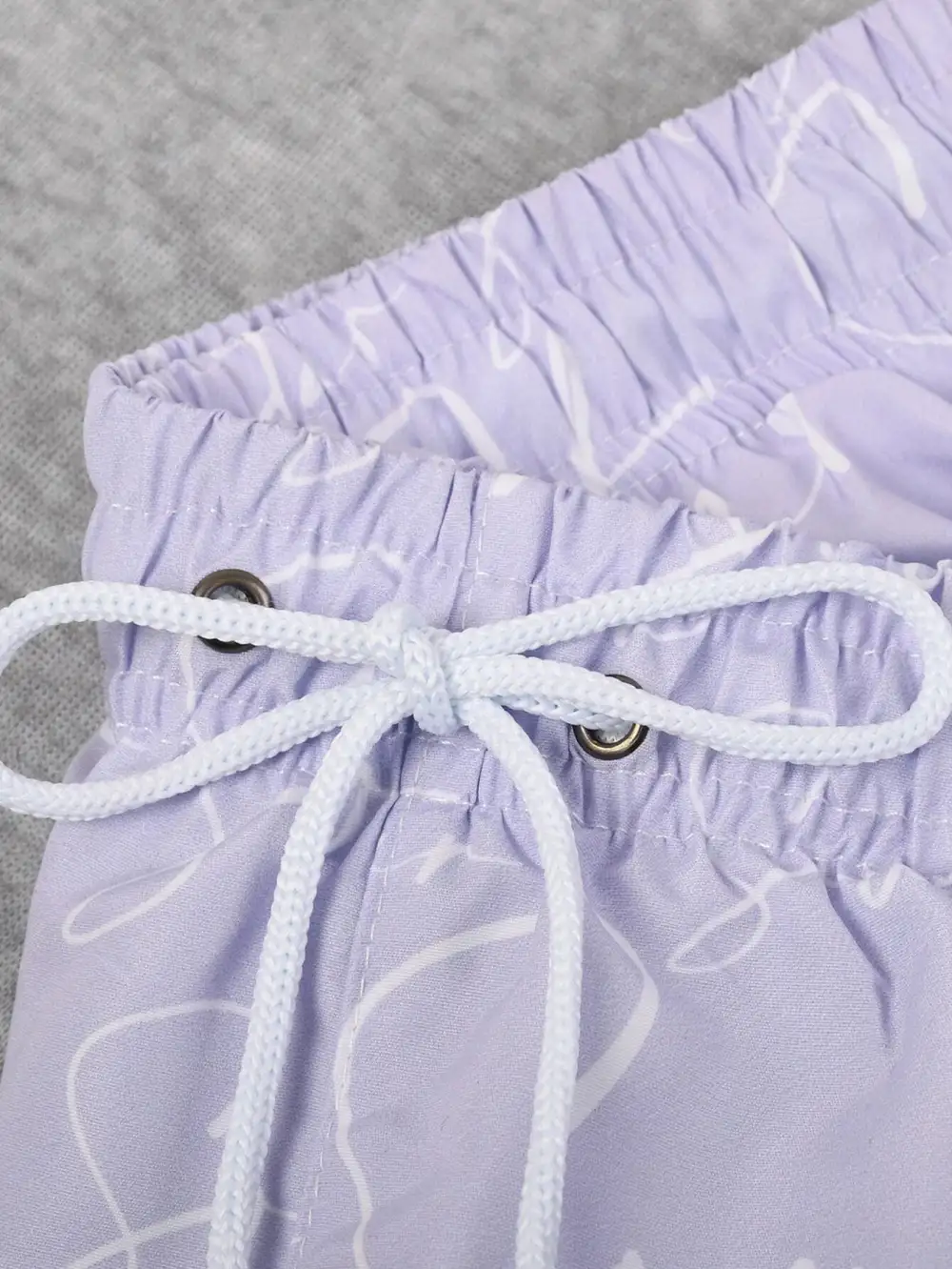 Men's Letter Print Drawstring Beach Shorts