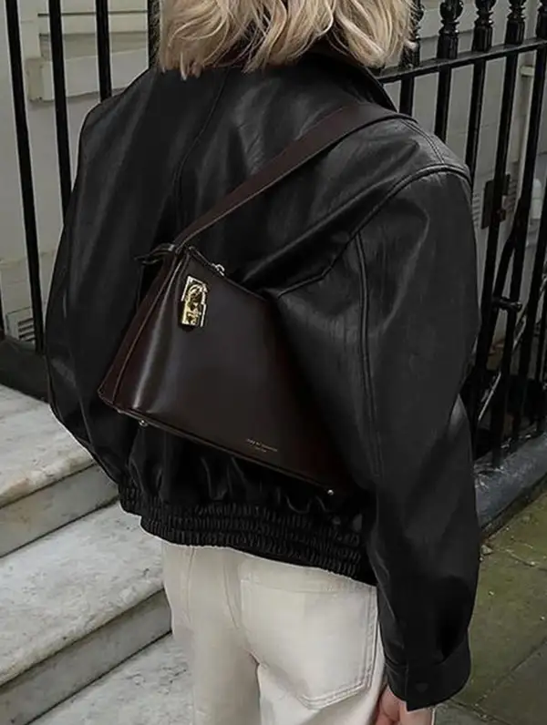 Clean Front Long-Sleeved Leather Jacket