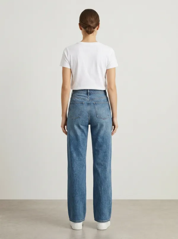 Leisure-Ready High-Rise Straight-Leg Vintage-Wash Denim Jeans