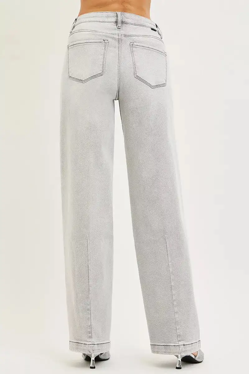 Pocketed Contoured Denim Jeans